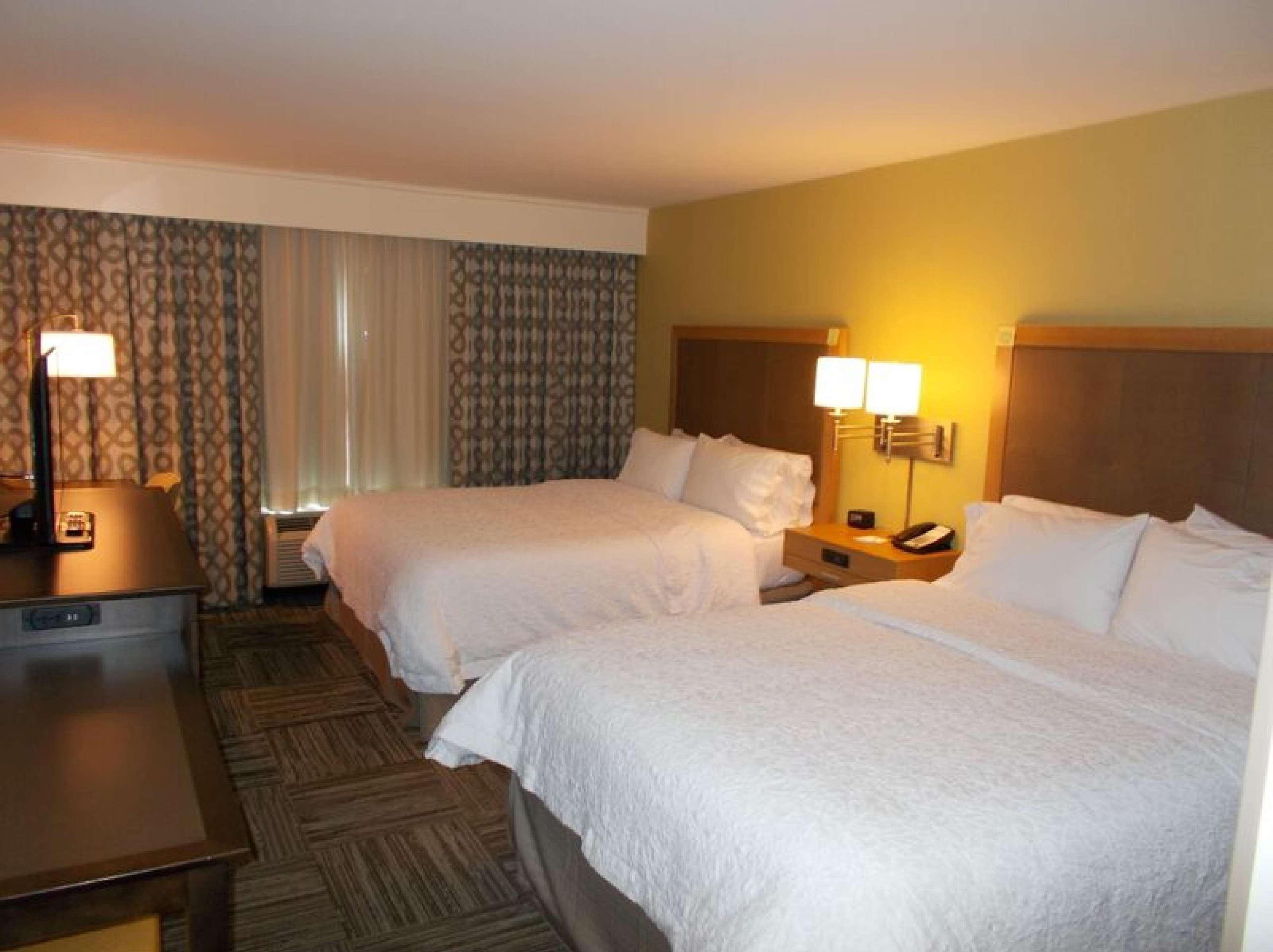 Hampton Inn Waynesboro Bagian luar foto
